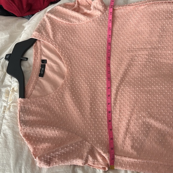 NWOT Apt. 9 peach color tunic w popcorn dots sz large. - Picture 6 of 7